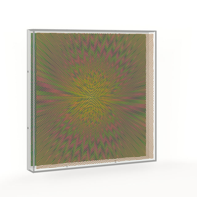 Op Sunny Lines – video of the yellow, green and pink optical acrylic artwork by Marcio Pontes, the pattern shifting as the view moves